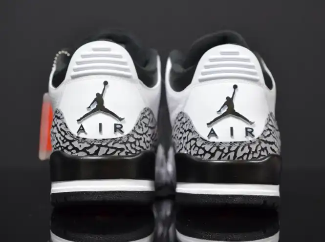 Jordan 3 Retro Infrared 23 - Image 2