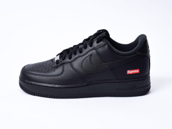 Nike Air Force 1 Low Supreme Black