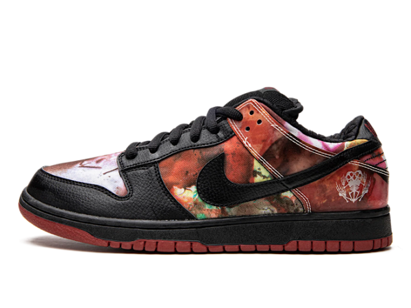 Nike SB Dunk Low Pushead