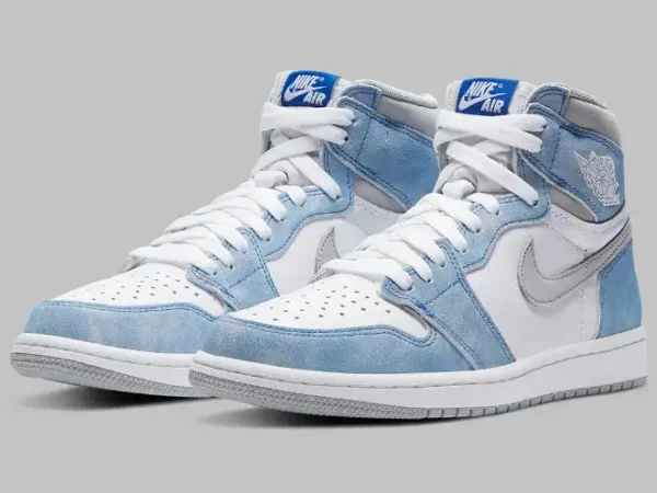 Jordan 1 Retro High Hyper Royal Smoke Grey